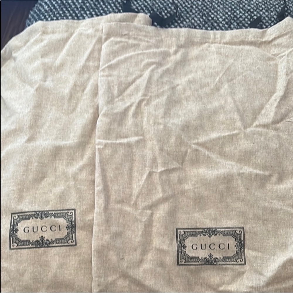 Set of 6 Gucci Dust Bags - Picture 2 of 3